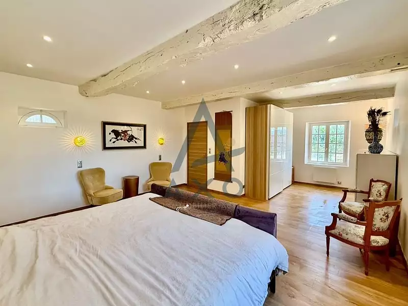 Maison, 170 m²