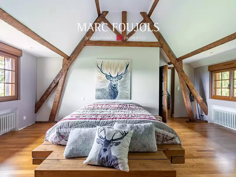 Maison, 240 m²