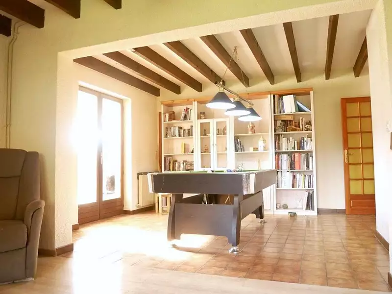 Maison, 220 m²