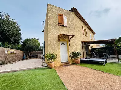 Maison, 81 m²