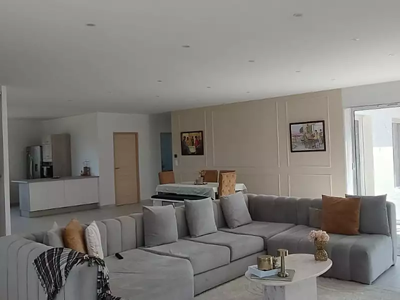 Maison, 207 m²