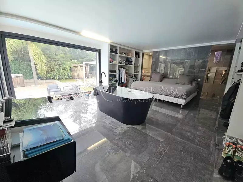 Maison, 200 m²