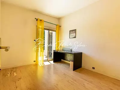 Maison, 179 m²