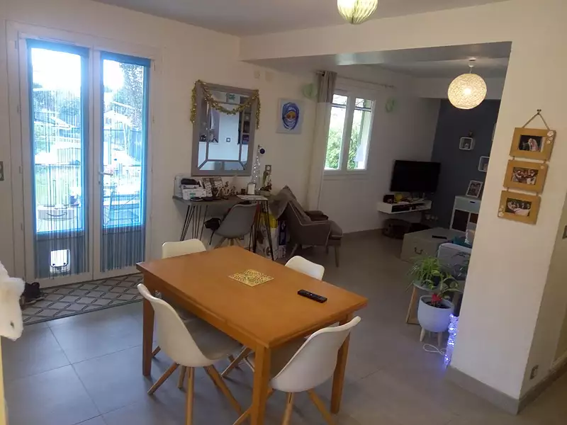 Maison, 92 m²