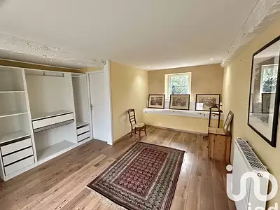 Maison, 216 m²