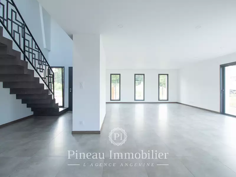 Maison, 176 m²