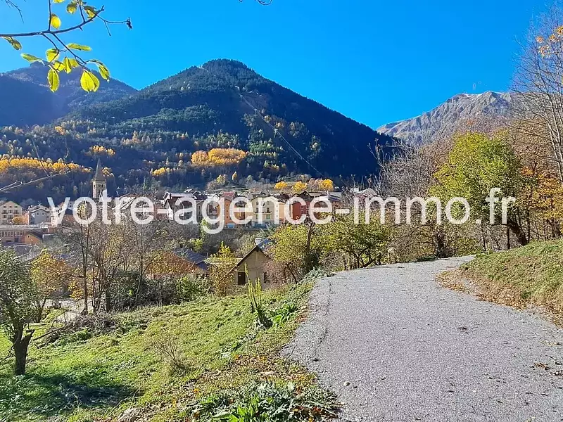 Terrain, 1 340 m²