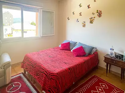 Maison, 240 m²