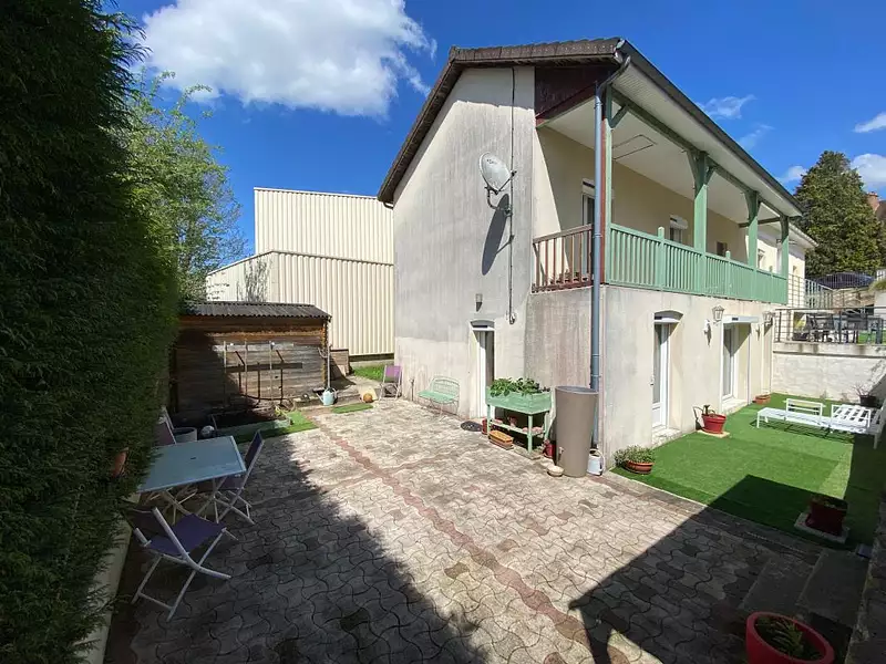 Maison, 172 m²