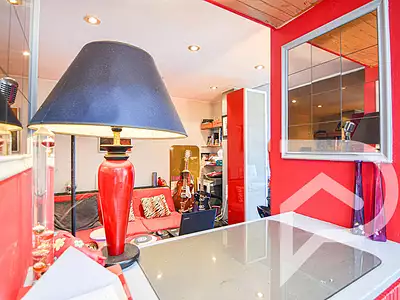 Maison, 242 m²