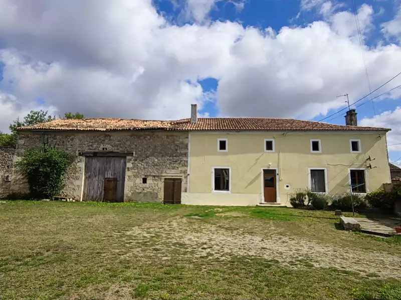 Maison, 157 m²