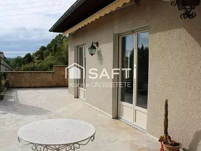 Maison, 228 m²
