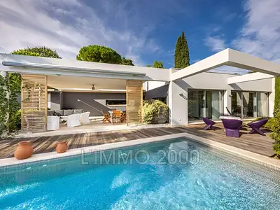 Maison, 306 m²