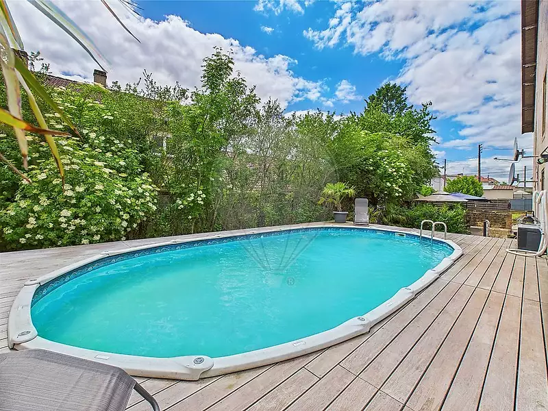 Maison, 262 m²
