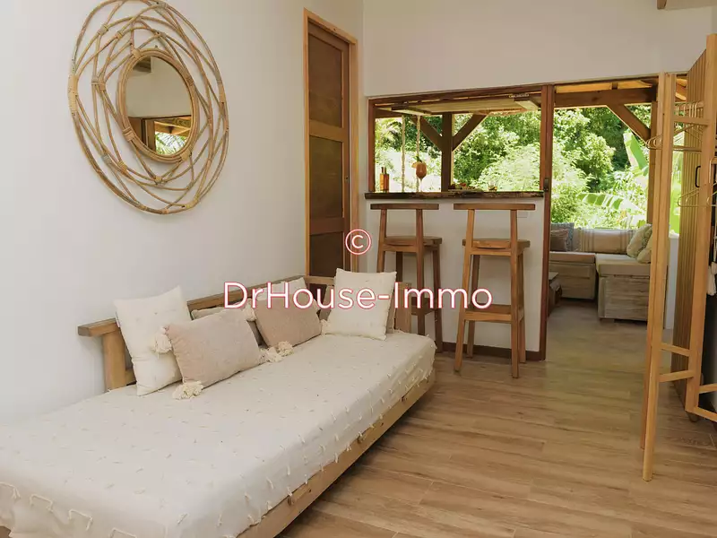 Immeuble, 180 m²