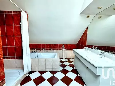 Maison, 160 m²