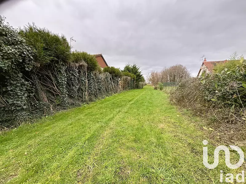 Terrain, 2 214 m²