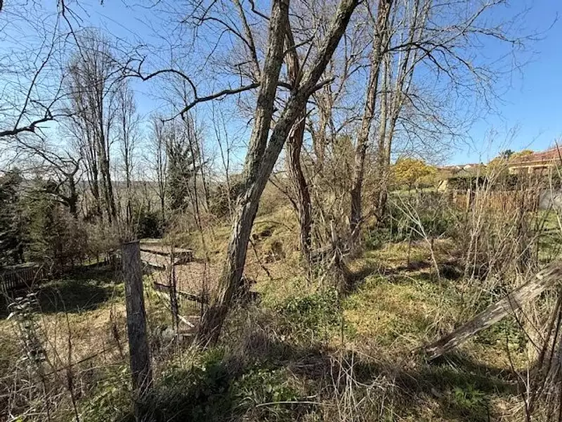 Terrain, 3 261 m²
