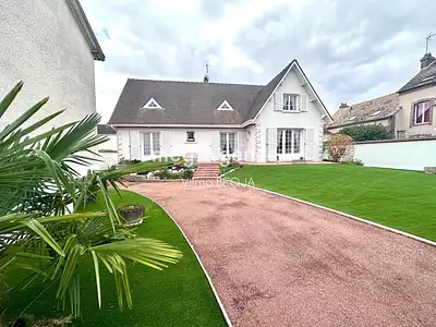 Maison, 204 m²