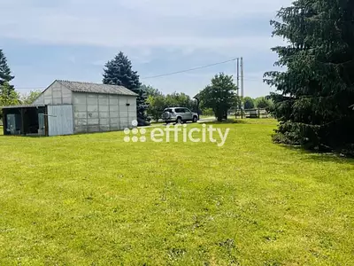 Terrain, 1 560 m²