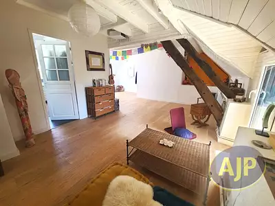 Maison, 220 m²