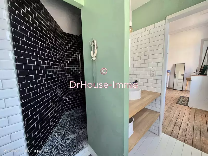 Maison, 169 m²