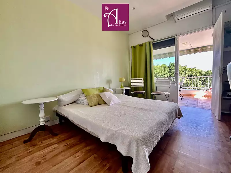 Maison, 260 m²