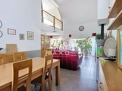Maison, 194 m²