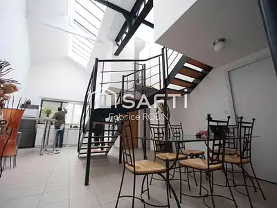 Immeuble, 732 m²