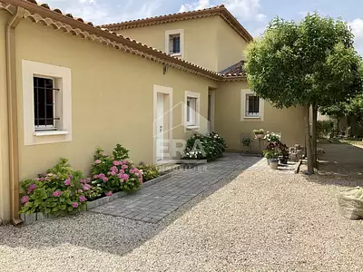 Maison, 146 m²