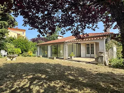 Maison, 180 m²