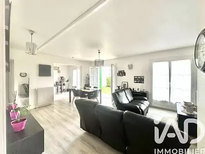 Maison, 122 m²