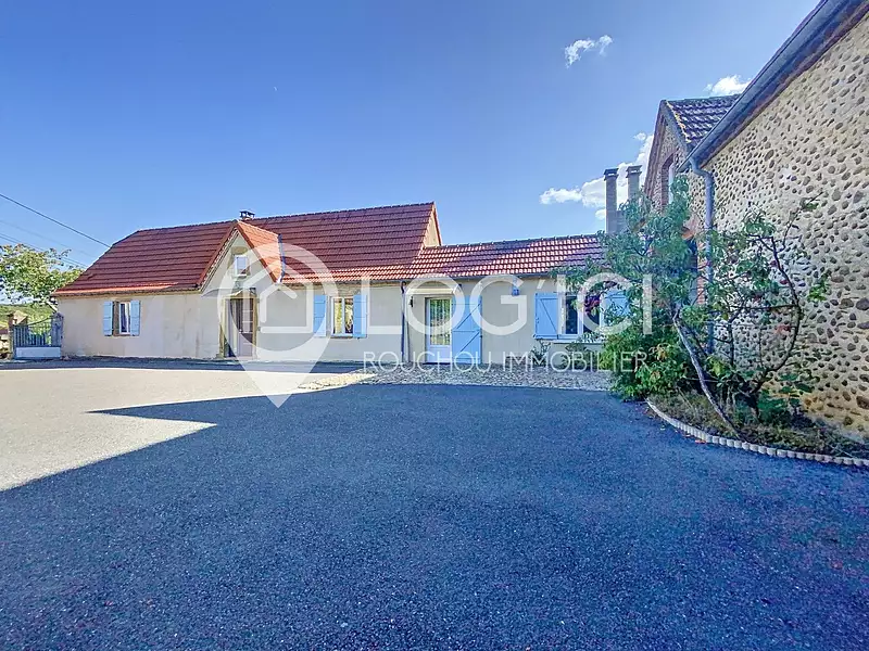 Maison, 145 m²