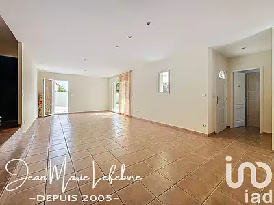 Maison, 99 m²