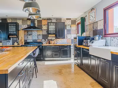 Maison, 231 m²