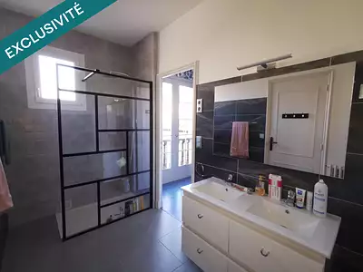 Maison, 300 m²