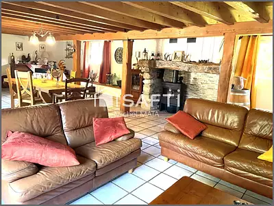 Maison, 232 m²
