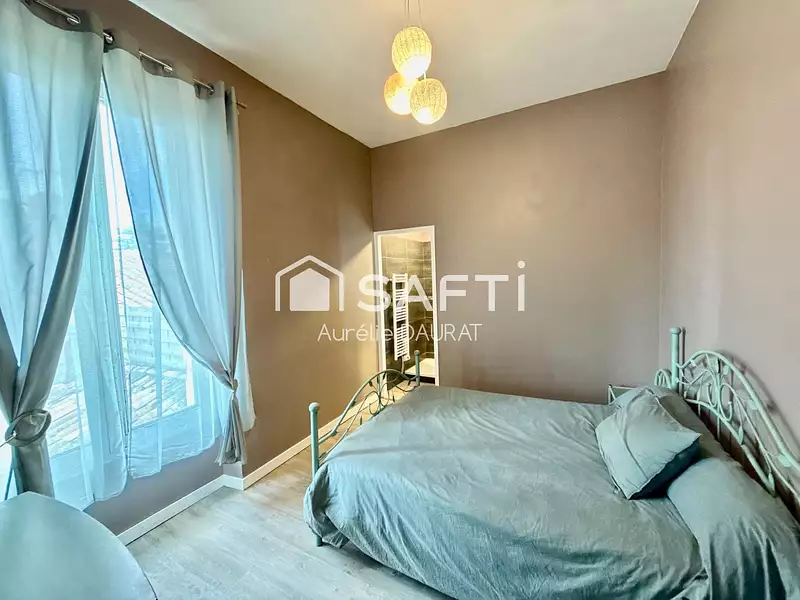 Maison, 250 m²