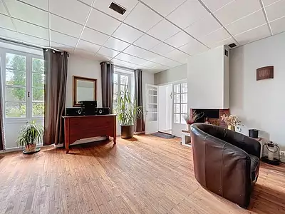 Maison, 210 m²