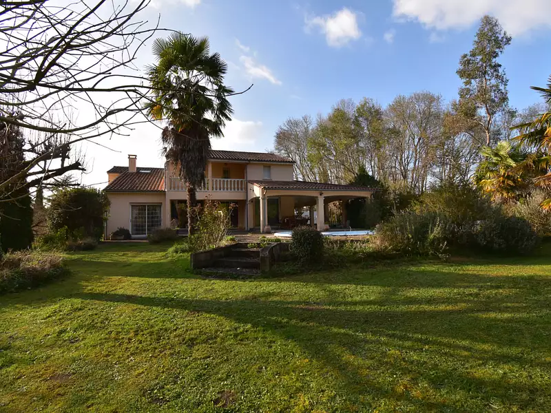 Maison, 171 m²