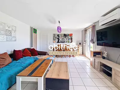 Maison, 77 m²
