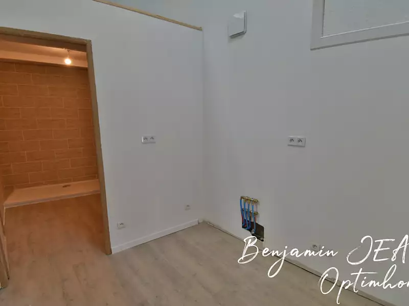 Immeuble, 130 m²