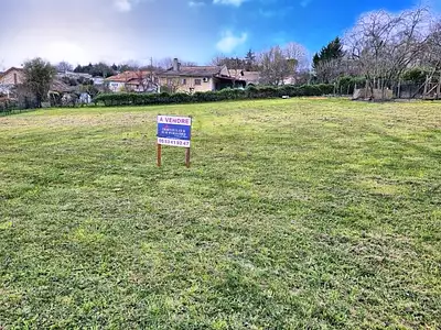 Terrain, 1 340 m²