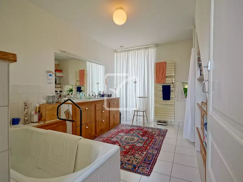 Maison, 165 m²