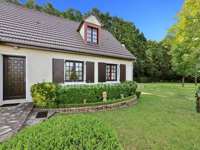 Maison, 144 m²