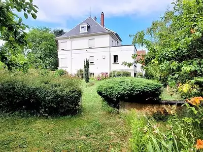 Maison, 277 m²