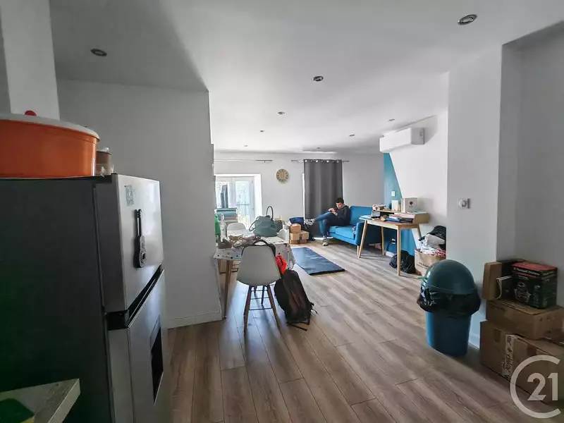 Immeuble, 281 m²