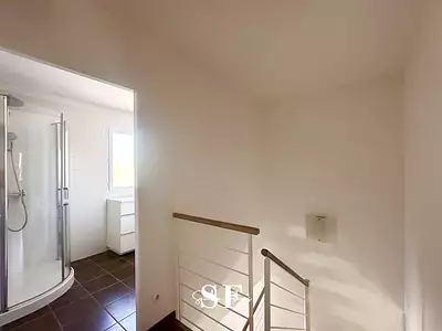 Maison, 190 m²