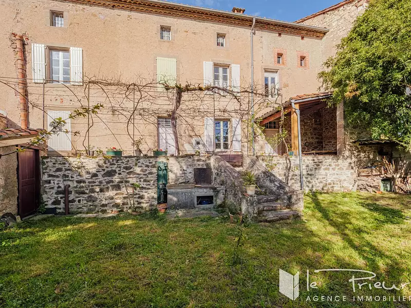 Maison, 340 m²