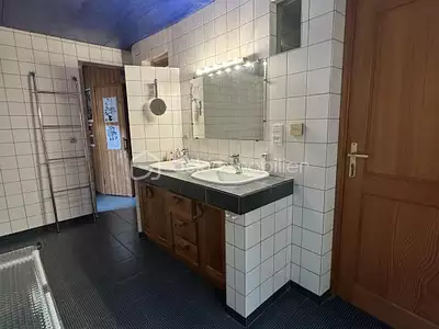 Maison, 260 m²